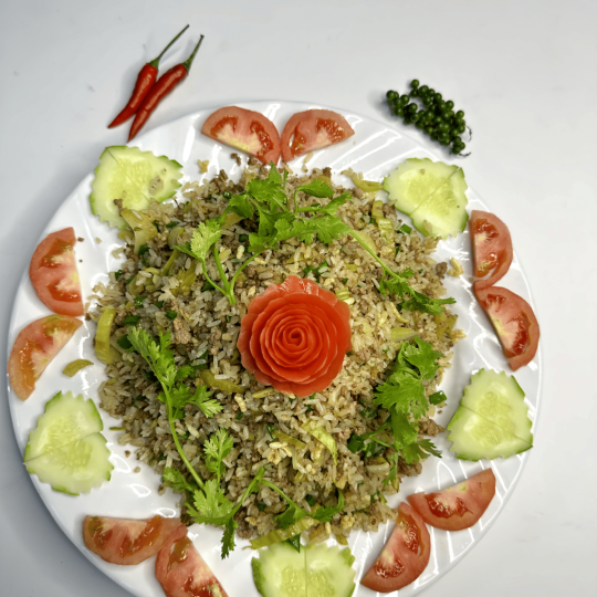 CƠM CHIÊN BÒ BẰM DƯA CẢI