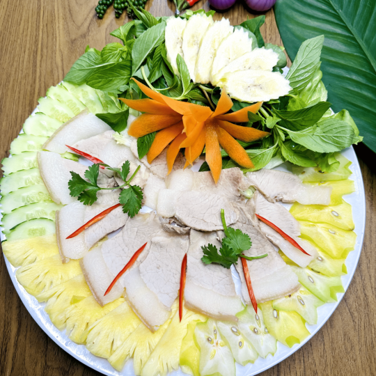 THỊT LUỘC MẮM NÊM