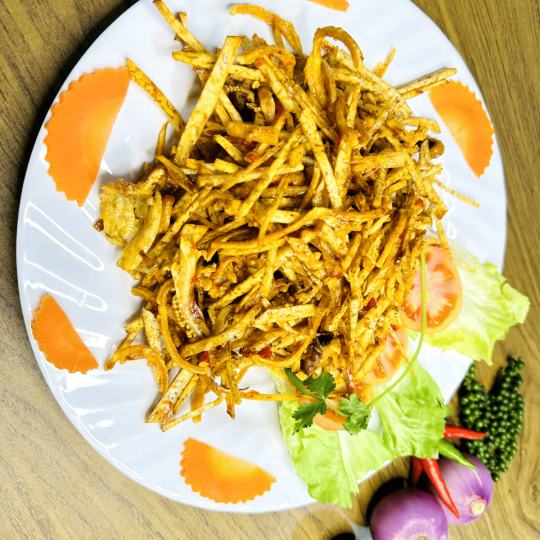 KHÔ MỰC XÉ KHOAI MÔN