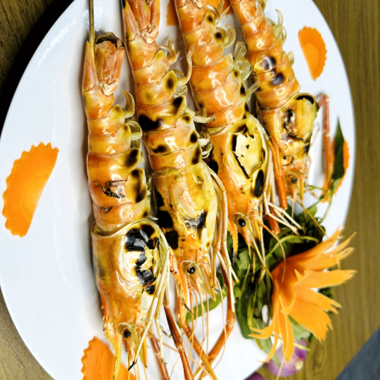 TÔM CÀNG NƯỚNG MỌI