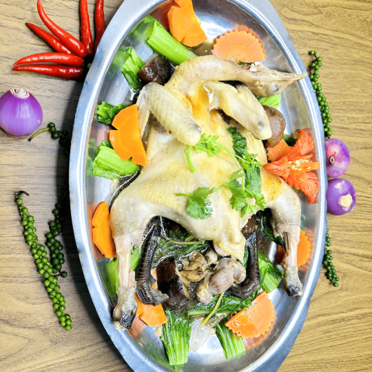 GÀ TRE HẤP CẢI XANH