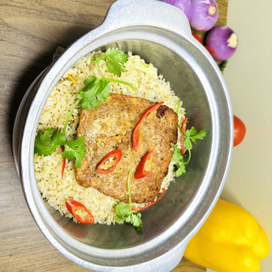 CƠM TAY CẦM CÁ MẶN