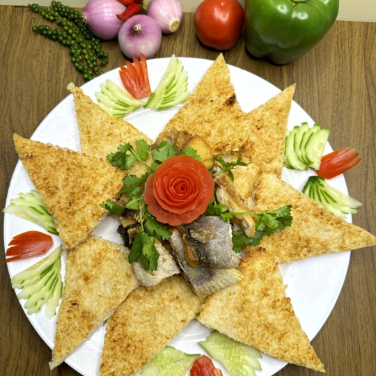 CƠM CHÁY CÁ DỨA