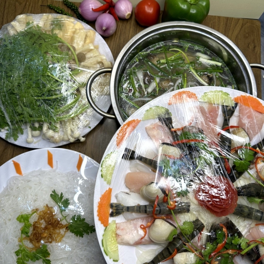 LẨU NẤM HẢI SẢN