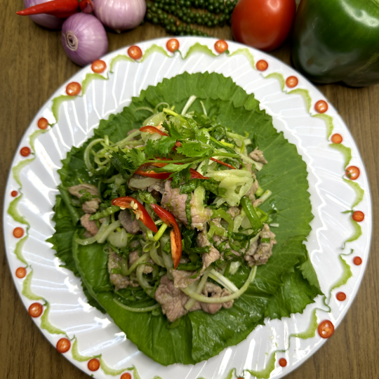 BÒ TÙNG XẺO