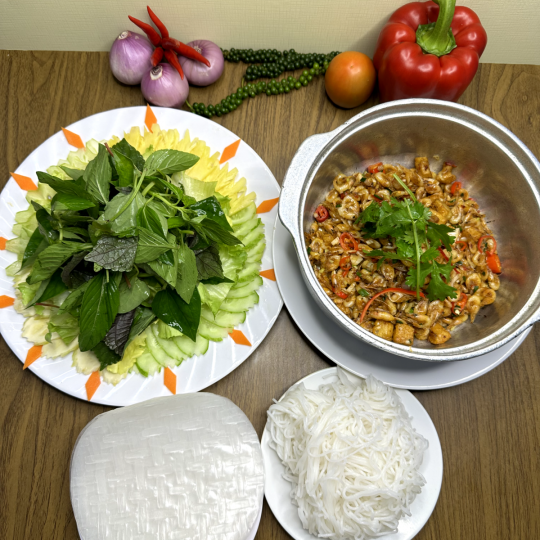 TÉP OM CUỐN BÁNH TRÁNG
