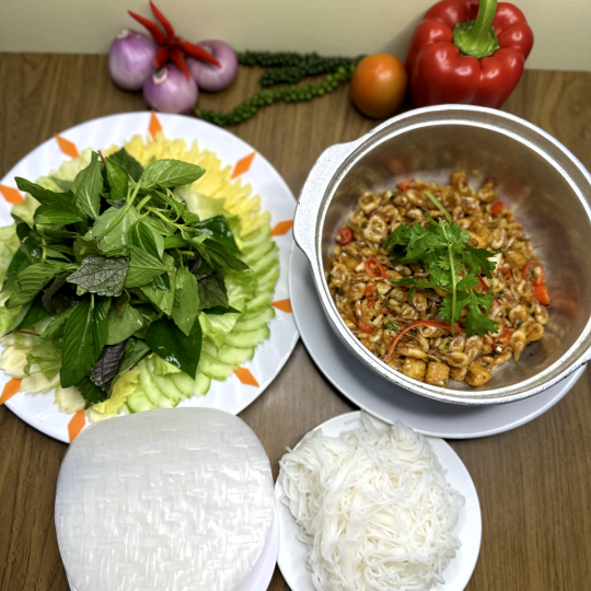 TÉP OM CUỐN BÁNH TRÁNG