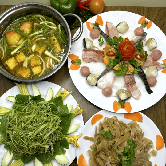 LẨU CUA ĐỒNG HẢI SẢN