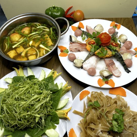 LẨU CUA ĐỒNG HẢI SẢN