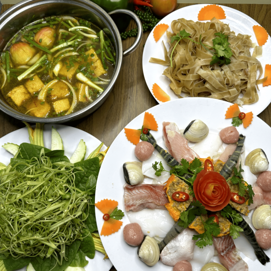 LẨU CUA ĐỒNG HẢI SẢN