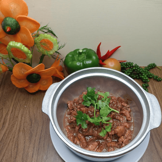 THỊT BA RỌI KHO MẮM RUỐC