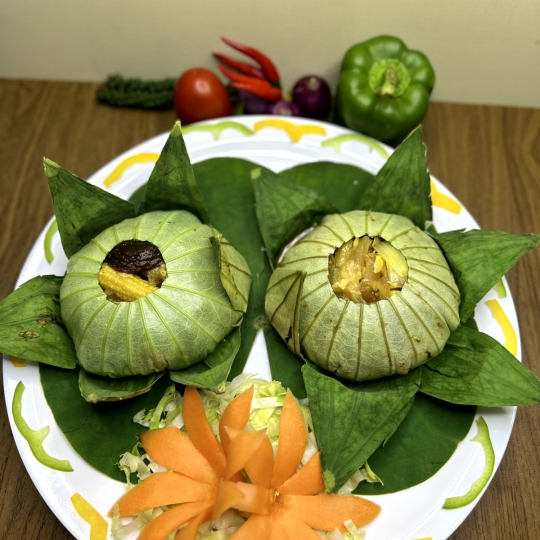 GÂN BÒ HẤP LÁ SEN