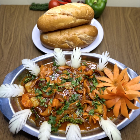 BAO TỬ SỐT TIÊU + BÁNH MÌ