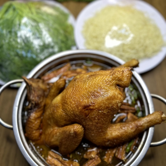 GÀ TA TIỀM ỚT HIỂM