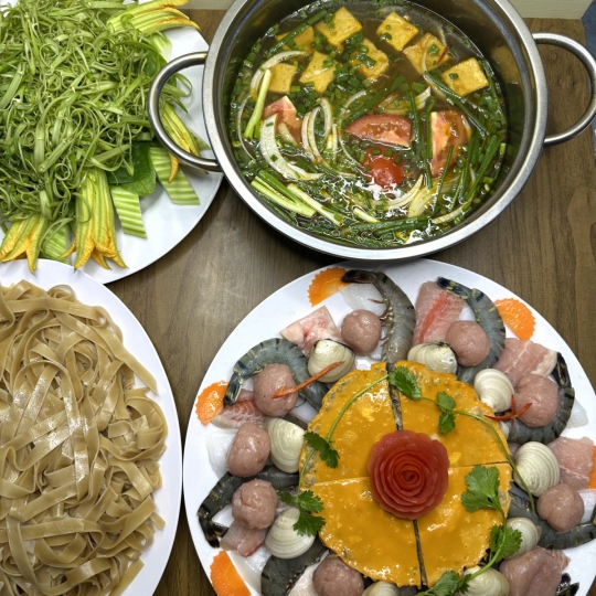 LẨU CUA ĐỒNG HẢI SẢN