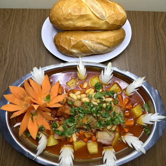 BÒ NẤU ĐẬU