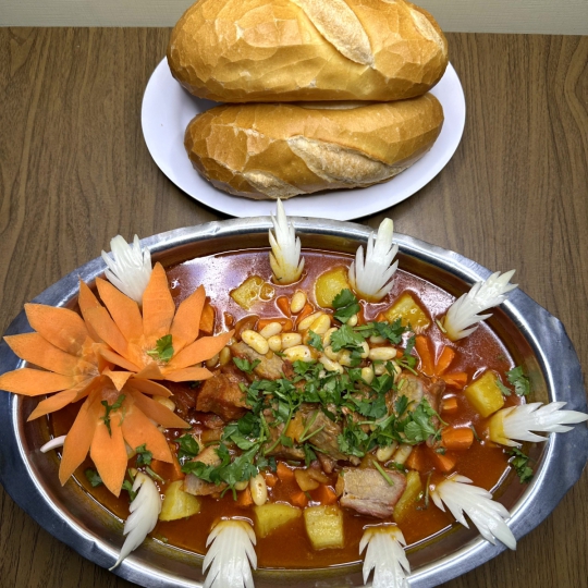BÒ NẤU ĐẬU