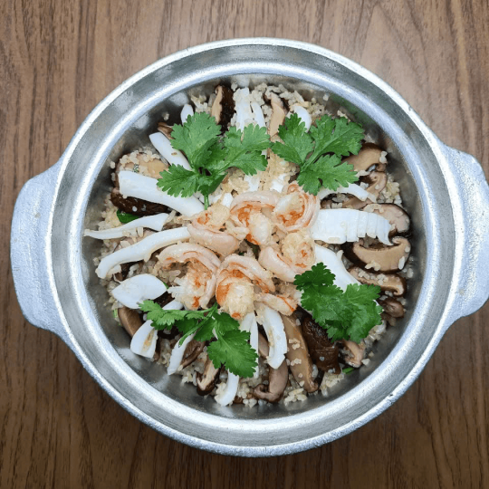 CƠM TAY CẦM HẢI SẢN