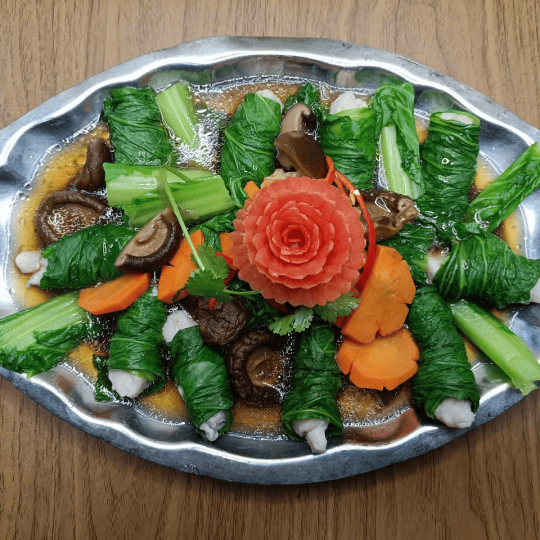 THÁC LÁC HẤP CẢI XANH
