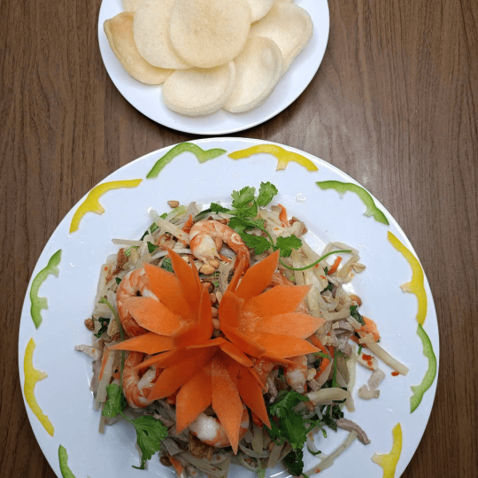 GỎI NGÓ SEN TÔM THỊT
